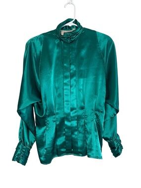 Vintage Tess Paris Milano Green Satin Button Front Blouse Size 8